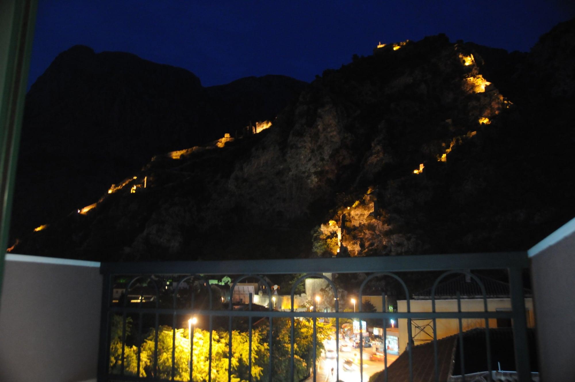 Hotel Porto In Kotor Bagian luar foto